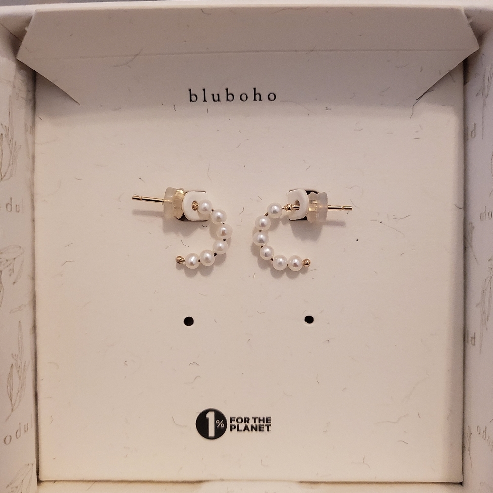 Pearl hoops- bluboho